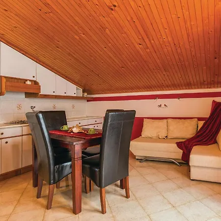 In With Kitchen *